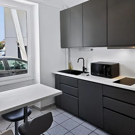 Casa - Centre - Moderne - Linge Inclus アパート *