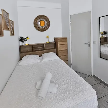 Casa - Centre - Moderne - Linge Inclus